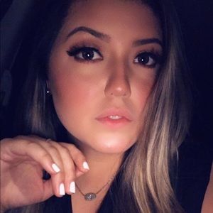 Meet your Posher, Sonia